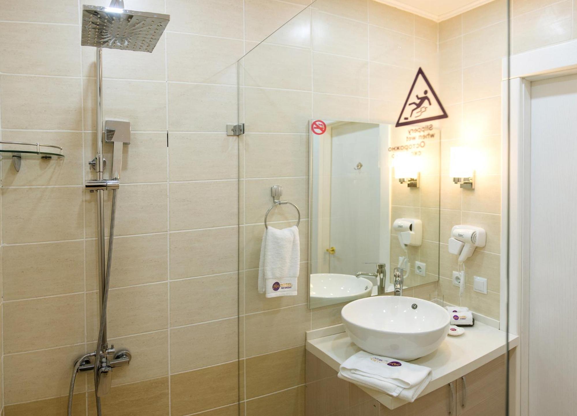 Hotel Fn شيمكنت المظهر الخارجي الصورة